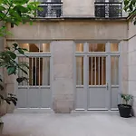 Large And Calm 2Br Apt With Ac & Patio