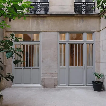 Large And Calm 2br With Ac & Patio * Paris