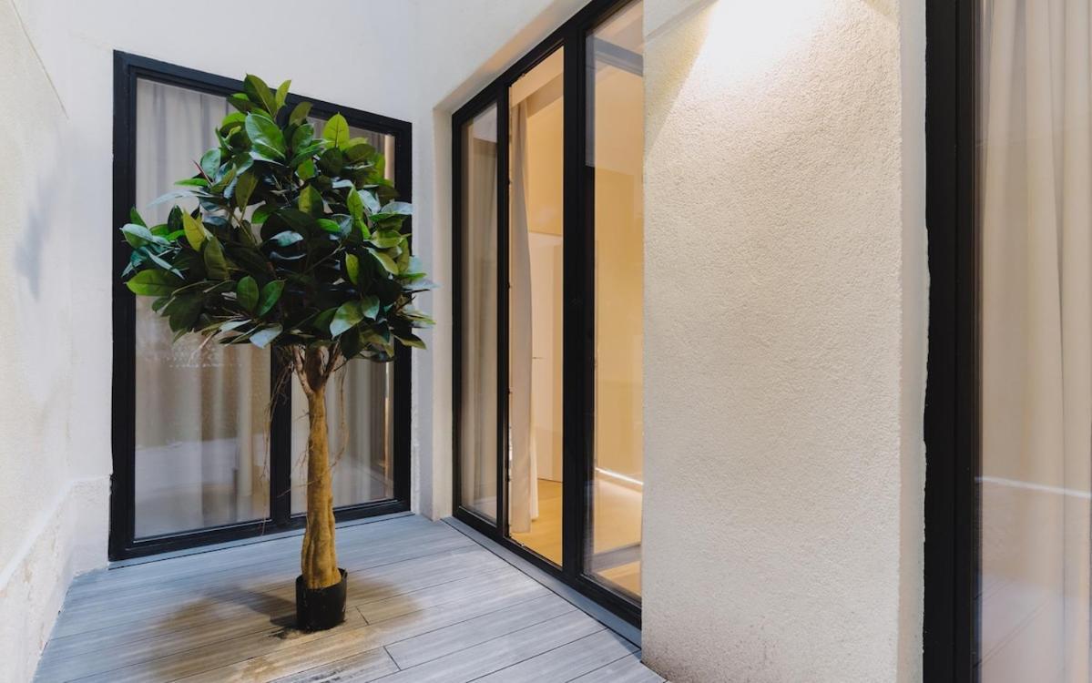 Large And Calm 2br With Ac & Patio Appartamento Parigi